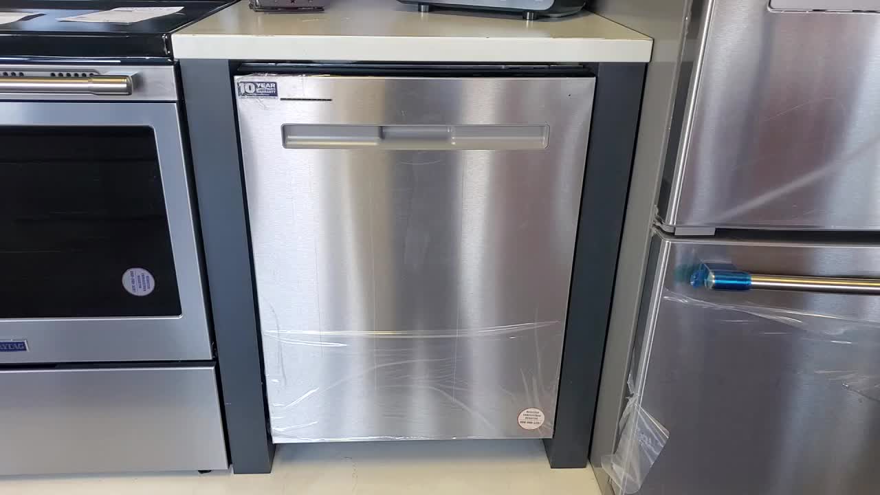 Maytag MDB8959SKZ 24 in. Fingerprint Resistant Stainless Steel Top Control Built in Tall Tub Dishwasher with Dual Power Filtration 47 dBA